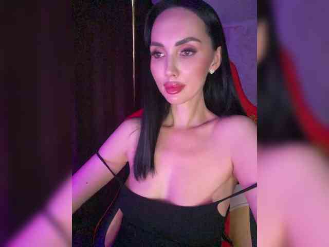 AnnaBlackFlame webcam