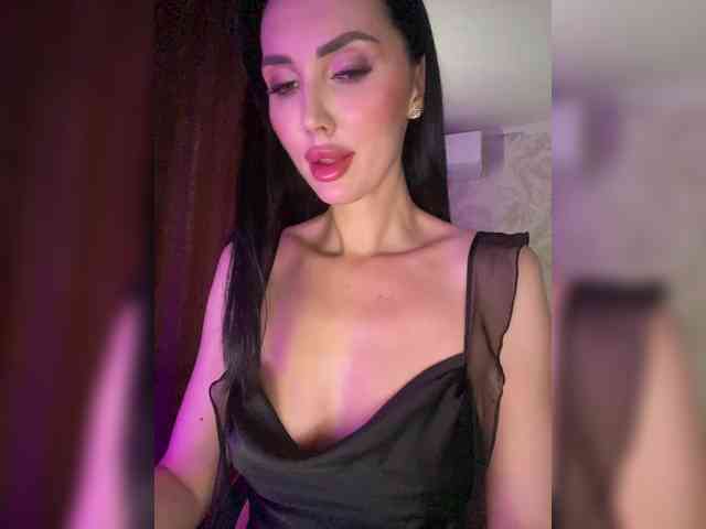 AnnaBlackFlame webcam