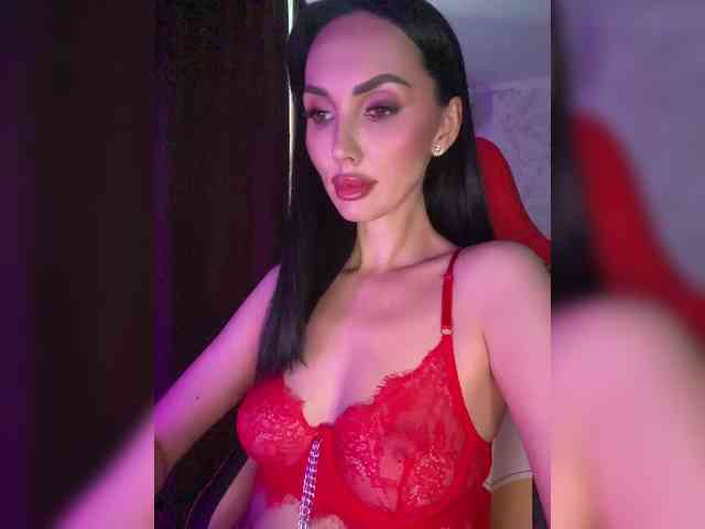 AnnaBlackFlame webcam