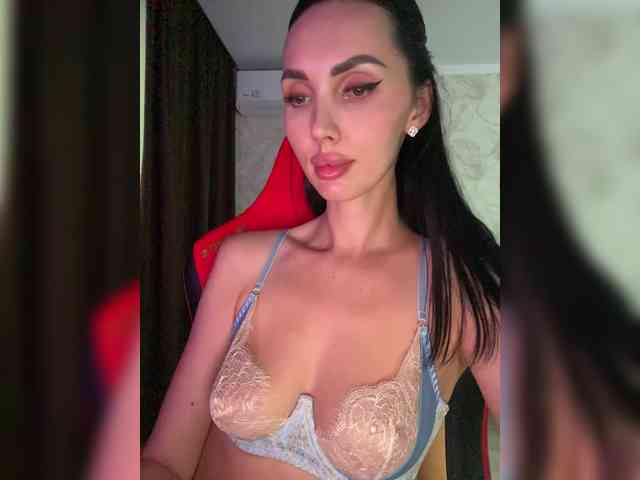 AnnaBlackFlame webcam