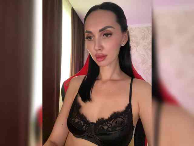 AnnaBlackFlame webcam