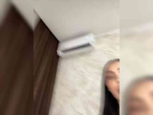 AnnaBlackFlame webcam
