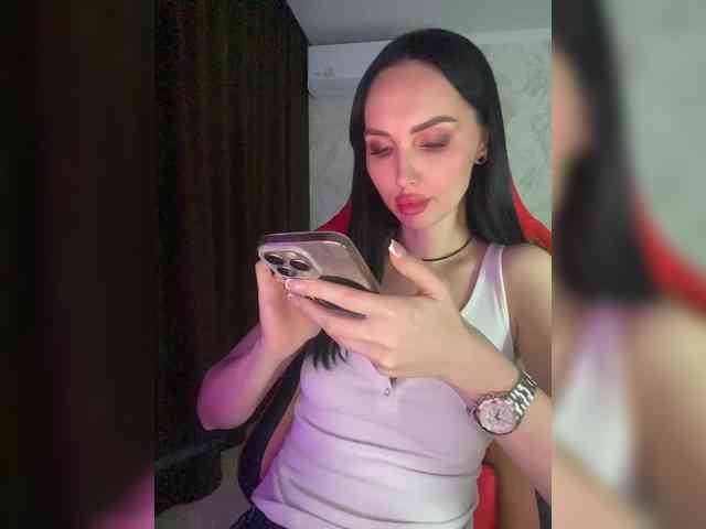 AnnaBlackFlame webcam