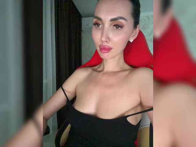 AnnaBlackFlame webcam