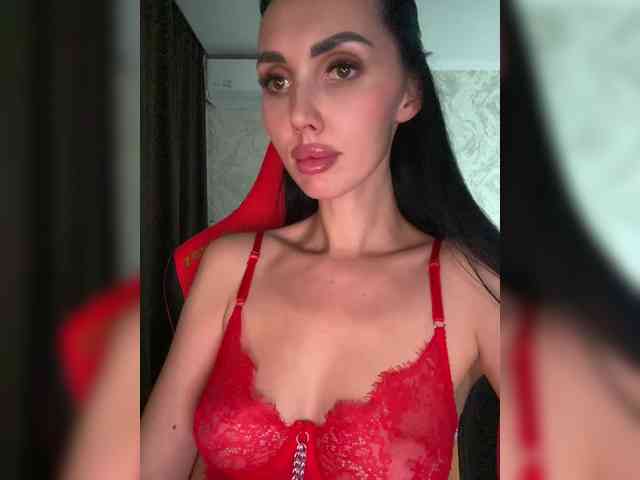 AnnaBlackFlame webcam
