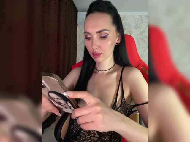 Anna-Dzhiganovna webcam