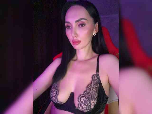 AnnaBlackFlame webcam