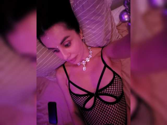 модель LolaLee