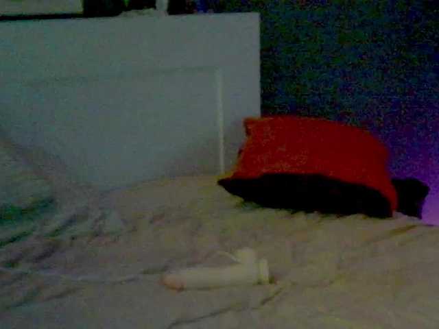 LolaLee Live Cam on BongaCams and RICams