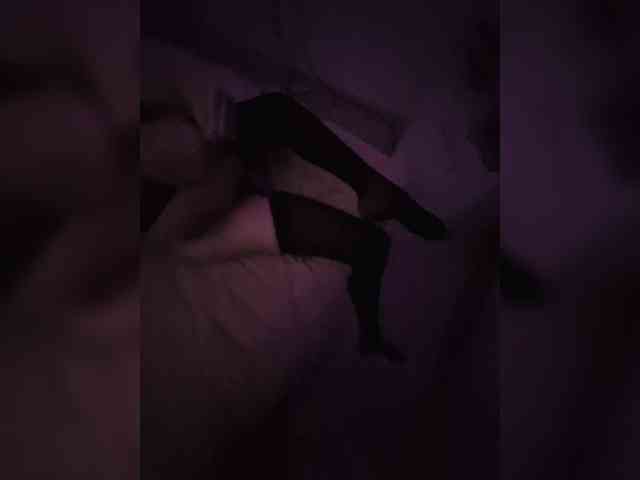 LolaLee webcam