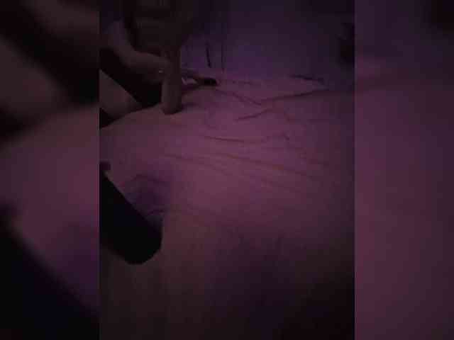 LolaLee webcam