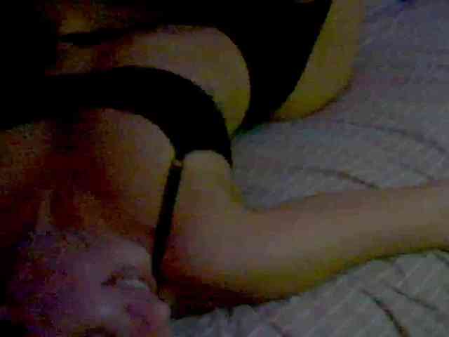 live amateur webcam LolaLee