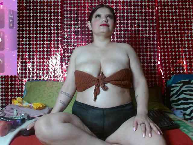 Alexandraxxx webcam