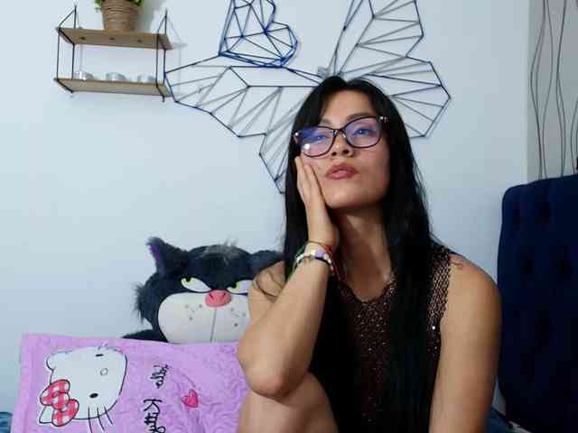 KathaxXx webcam
