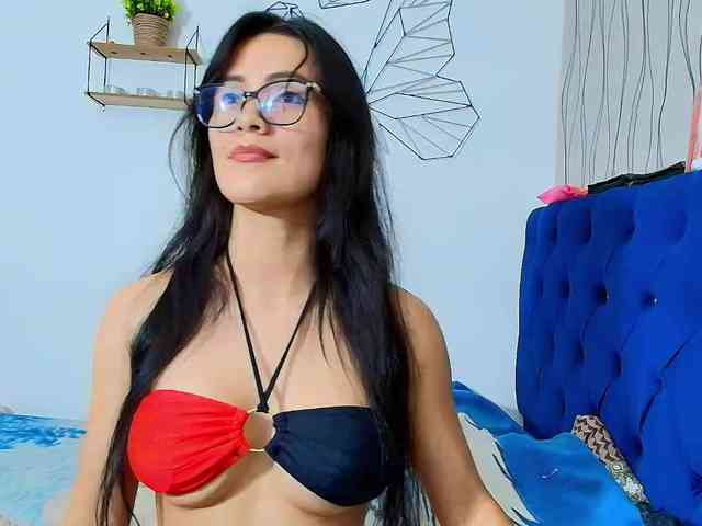 KathaxXx webcam