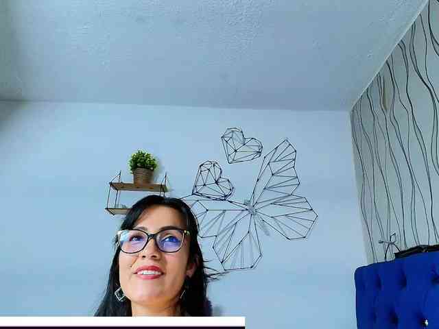 KathaxXx webcam