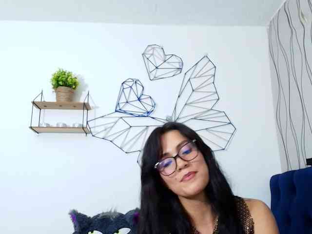 KathaxXx webcam