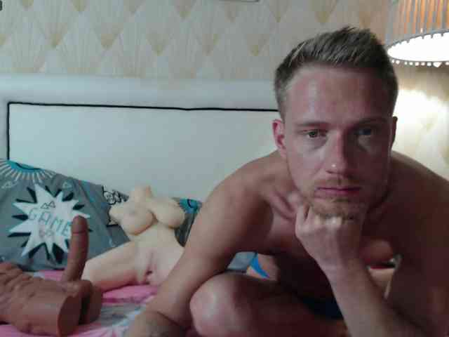 SteveBlond SteveBlond