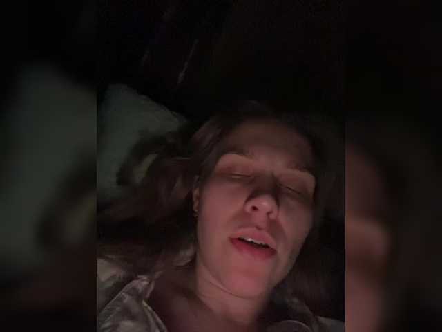 Milana22a's BongaCams show and profile