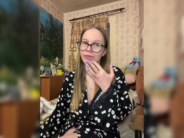 Milana22a's BongaCams show and profile