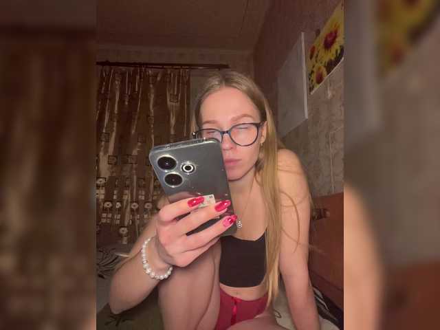 Milana22a's BongaCams show and profile