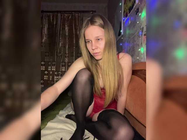 Milana22a's BongaCams show and profile