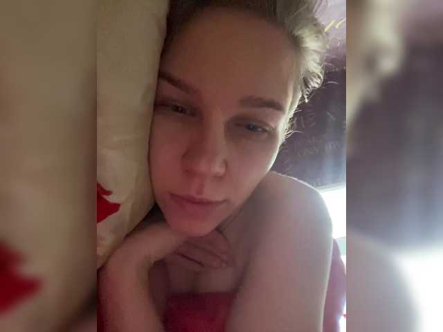 Milana22a's BongaCams show and profile