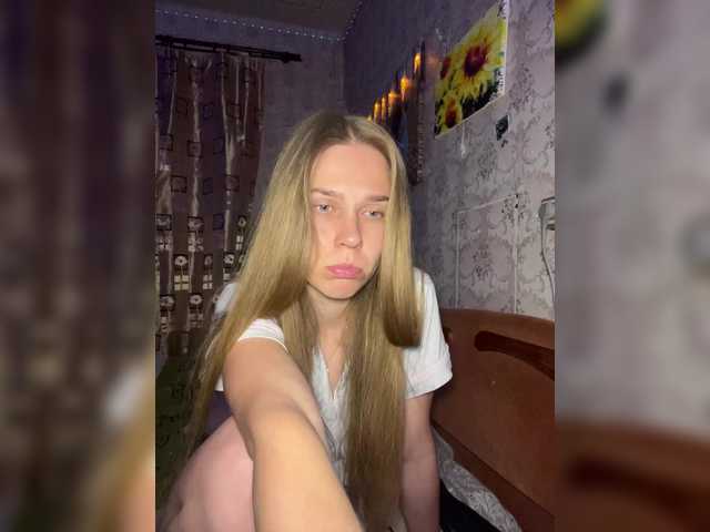 Milana22a on BongaCams 