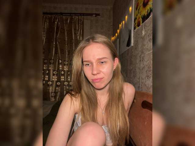 Milana22a's BongaCams show and profile