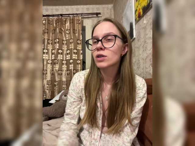 Milana22a's BongaCams show and profile