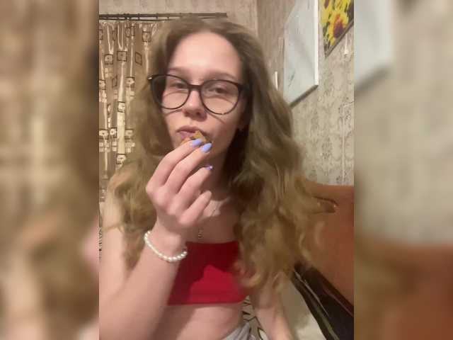 Milana22a's BongaCams show and profile