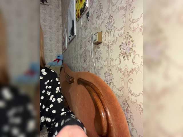 Milana22a's BongaCams show and profile