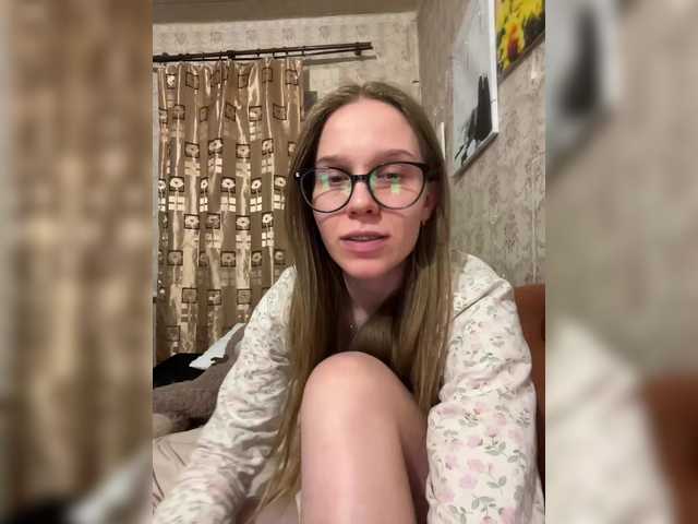 Milana22a's BongaCams show and profile