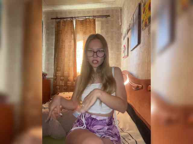 chat with cam Milana22a