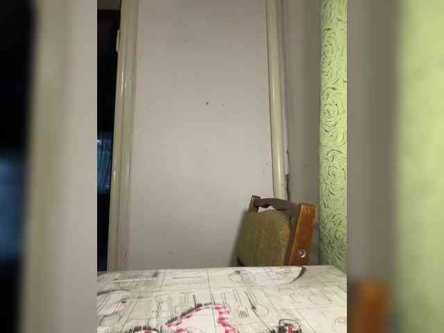 Milana22a webcam