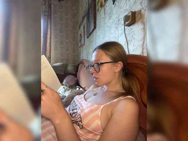 live chatroom Milana22a