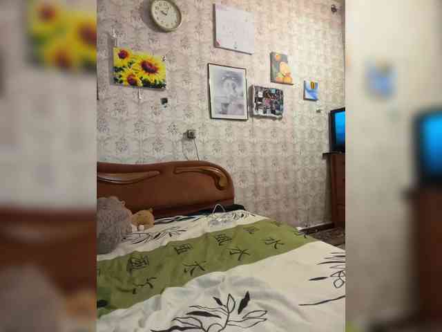 Milana22a webcam