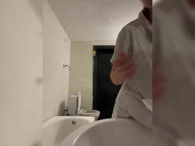 Milana22a webcam