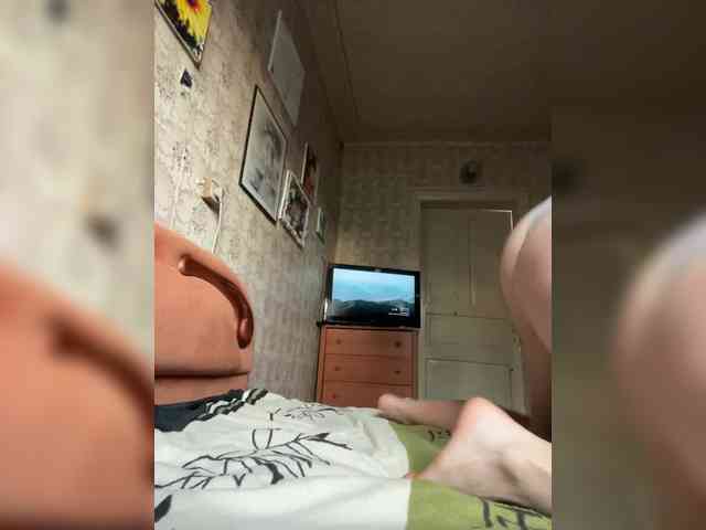 Milana22a webcam