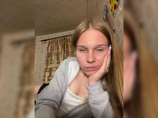 Milana22a webcam