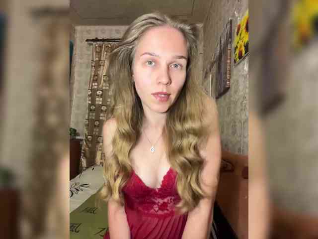 Milana22a webcam