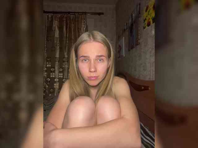 Milana22a webcam