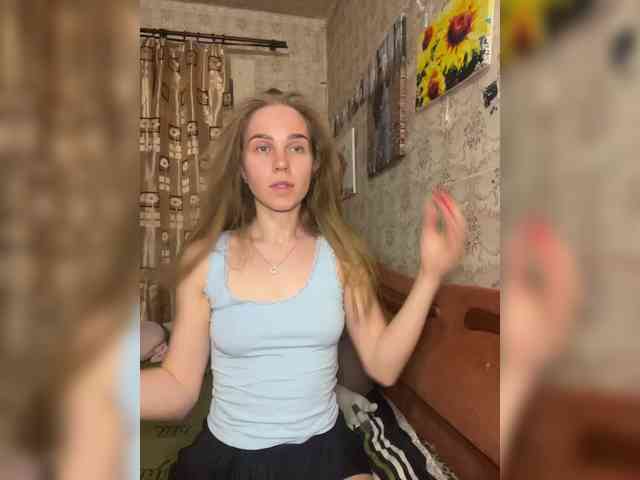 Milana22a webcam