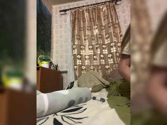 Milana22a webcam