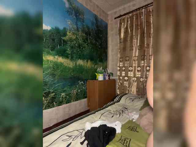 Milana22a webcam