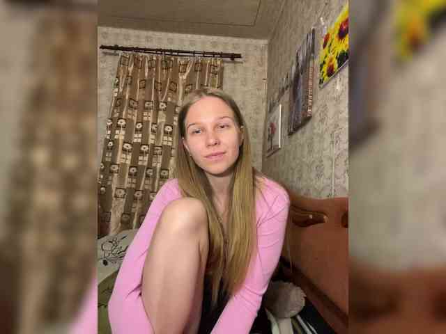 Milana22a webcam