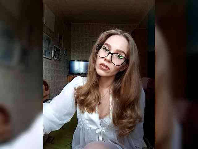Milana22a webcam