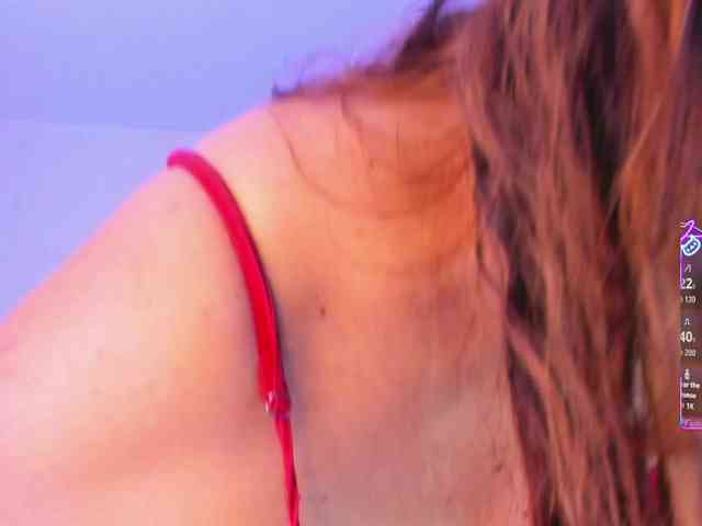 Mia-Alexis webcam
