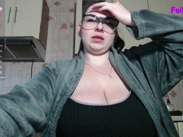 go to chat with CarolinaDiamond33