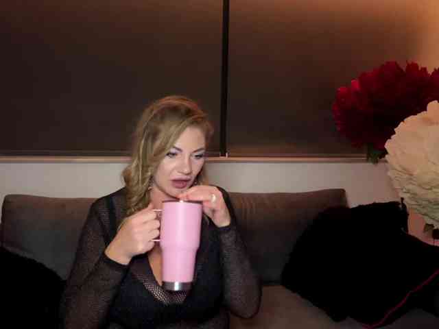 Lindalover1 webcam